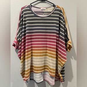 Andree short sleeve top size small